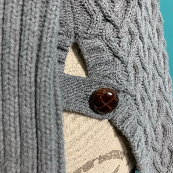 BETWEEN me & you Gray CableKnit Turtleneck Sweater - Picture 6 of 8